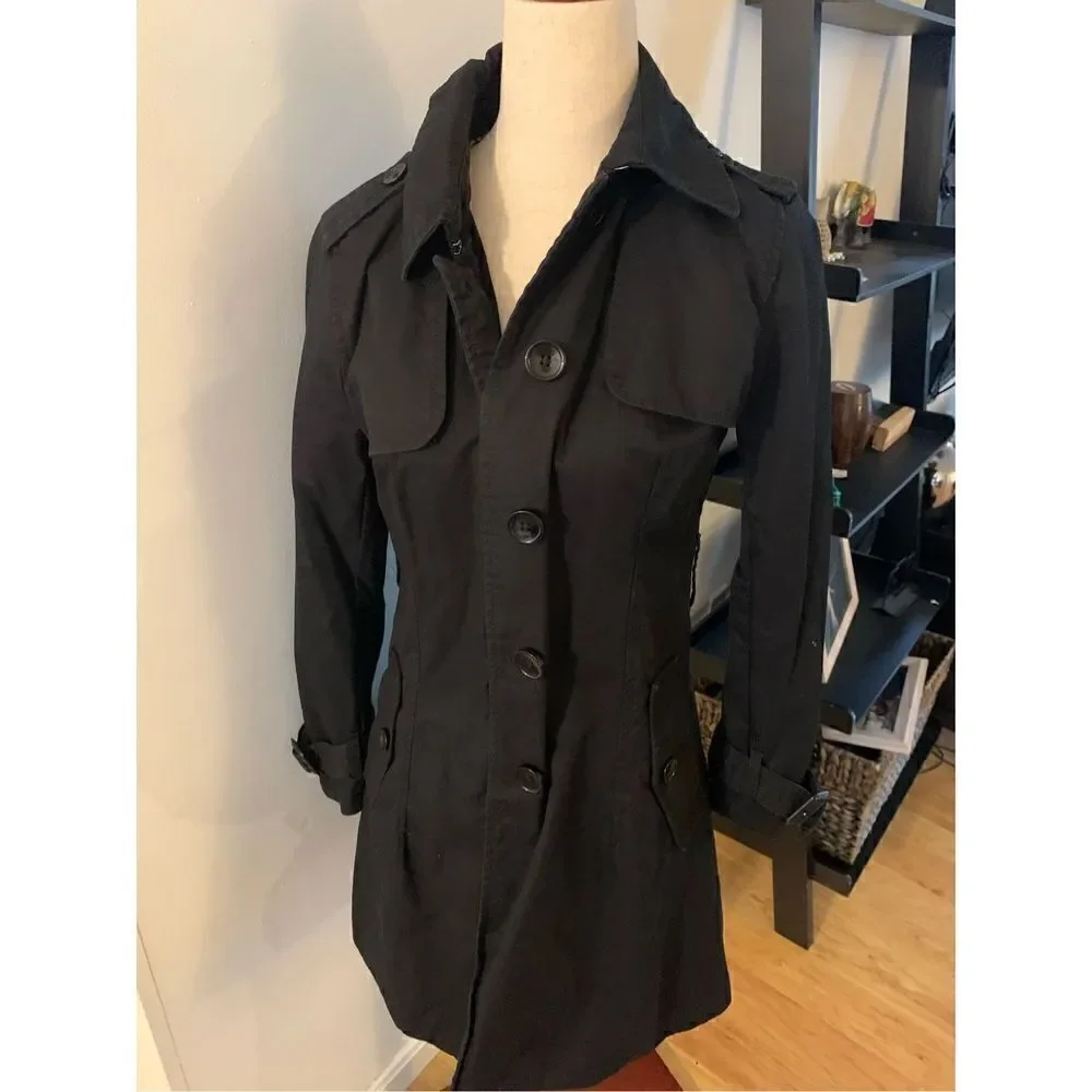 Black banana republic trench coach, size small